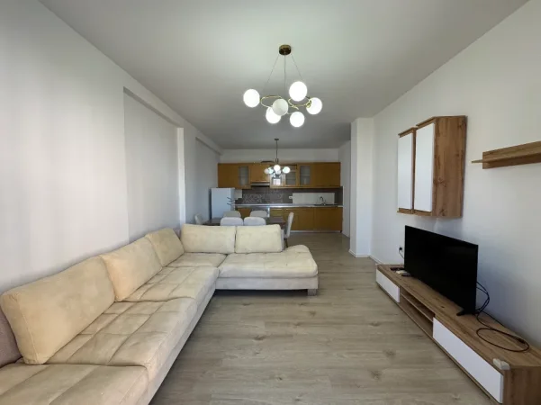 Tirane, jepet me qera apartament 2+1+Ballkon Kati 5, 100 m² 550 € (Teodor Keko)
