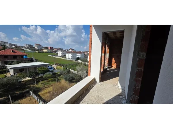 Tirane, shes apartament 2+1 Kati 4, 102 m² 115.000 € (paskuqan)