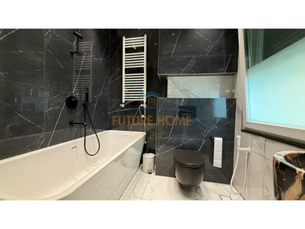 Tirane, jepet me qera apartament 2+1+2 Kati 3, 100 m² 1.350 € (LIQENI I THATE)