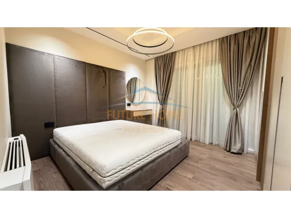 Tirane, jepet me qera apartament 2+1+2 Kati 3, 100 m² 1.350 € (LIQENI I THATE)