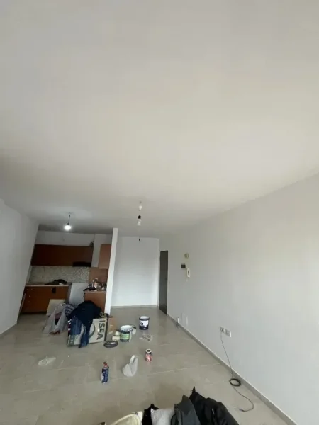 Shqiperi, jepet me qera apartament 2+1 Kati 6, 96 m² 450 € (Ish Fusha aviacionit)