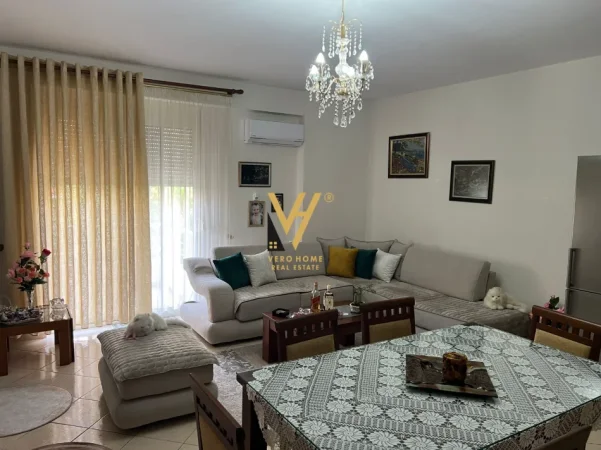 Vlore, shitet apartament 2+1+Ballkon Kati 3, 232 m² 300.000 € (SKELE, VLORE)