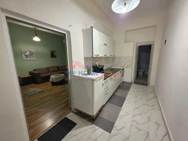 Tirane, jepet me qera apartament 1+1+Ballkon Kati 2, 63 m² 520 € (Myslym Shyri)
