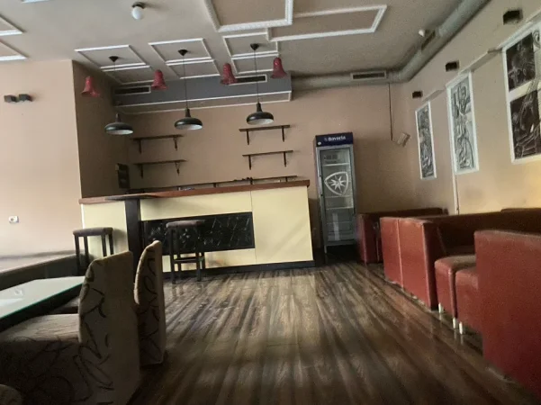 Tirane, shitet ambjent biznesi Kati 0, 66 m² 145.000 €