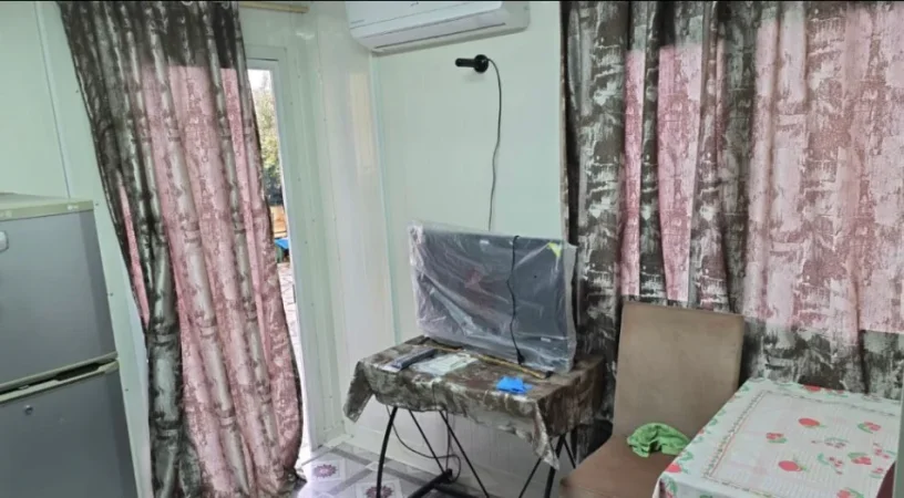 Tirane, jepet me qera garsonier Kati 1, 150 € (Sauk)