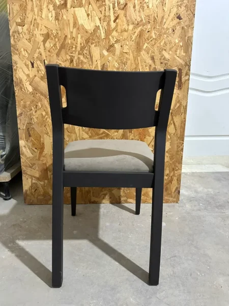 Tirane, shes SHES KARRIGE 34 COPE 29 €