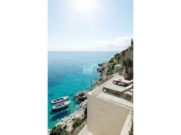 Borsh, shitet apartament 3+1 Kati 4, 143 m² 510.000 € (“TERRAROSSA” RESIDENCE, BORSH)