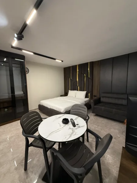 ✨Apartament luksoz Jepet me qera ditore ,javore  21 Dhjetori Kati 1, 38 m² (Rruga Mihal Ciko)