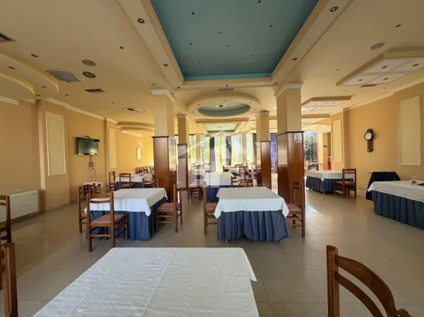 Durres, shitet hotel , 1.260 m² 1.300.000 € (NË PLAZHIN E DURRËSIT)