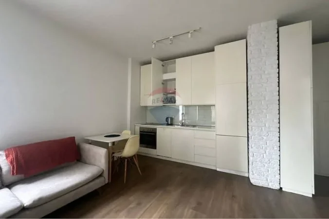 Tirane, jepet me qera apartament 1+1 Kati 5, 650 € (Rruga Medar Shtylla)