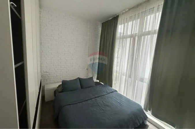 Tirane, jepet me qera apartament 1+1 Kati 5, 650 € (Rruga Medar Shtylla)