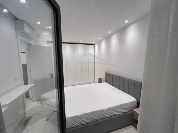 Tirane, jepet me qera apartament 1+1 Kati 6, 66 m² 700 € (ZOGU I ZI)