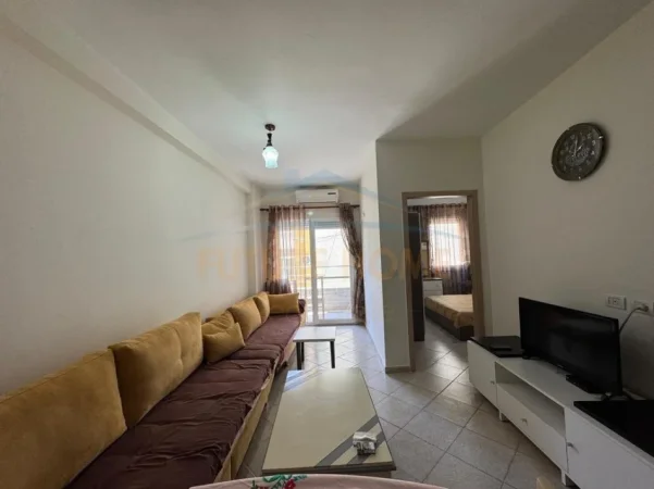 Durres, shitet apartament 1+1+Ballkon Kati 5, 73.000 € 