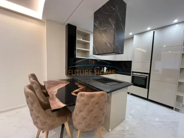 Tirane, jepet me qera apartament 1+1 Kati 6, 70 m² 600 € (RRUGA DRITAN HOXHA)