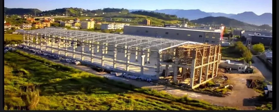 Tirane, jepet me qera Kati 0, 4.400 m² 20.000 € 