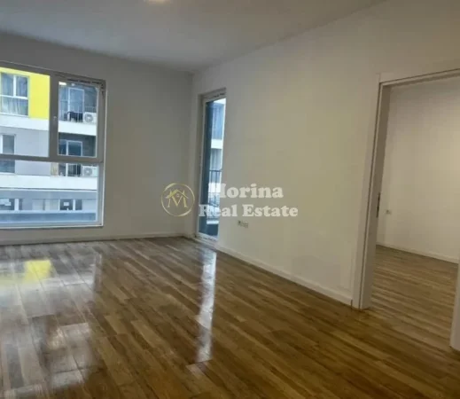 Tirane, jepet me qera apartament 1+1 Kati 2, 65 m² 450 € (Univers City)