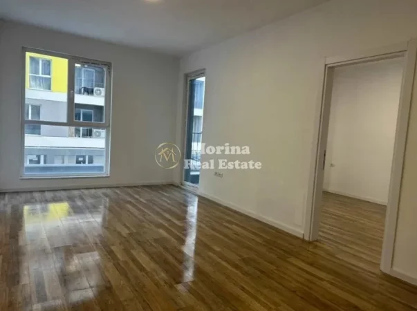 Tirane, jepet me qera apartament 1+1 Kati 2, 65 m² 450 € (Univers City)