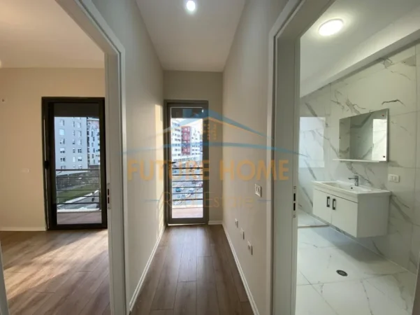 Tirane, shitet apartament 1+1+Ballkon Kati 4, 46 m² 92.000 € (Astir)