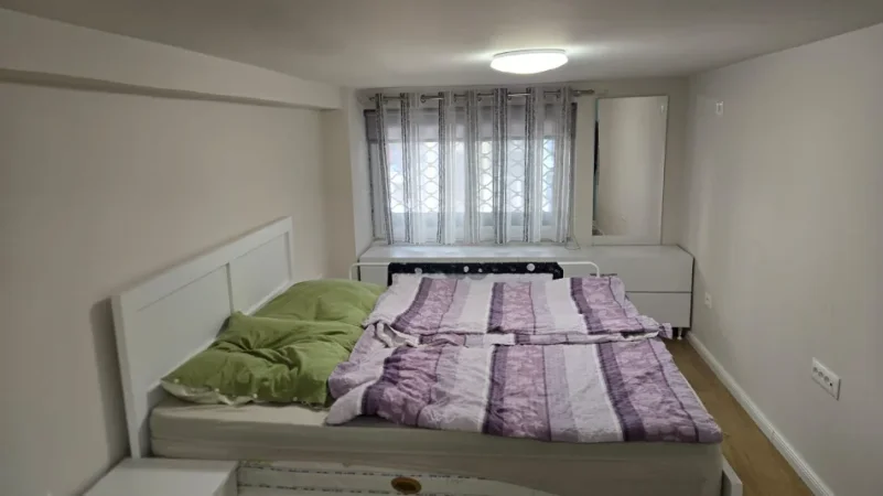 Tirane, jepet me qera apartament 2+1 , 52 m² 600 € (misto mame)