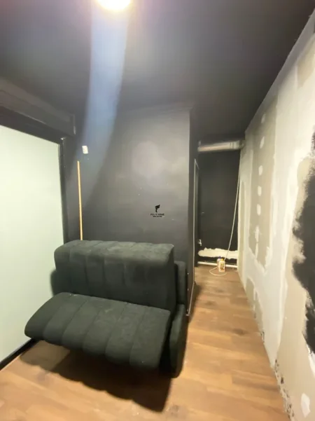 Tirane, jepet me qera dyqan Kati -1, 80 m² 600 € (KOMUNA E PARISIT)