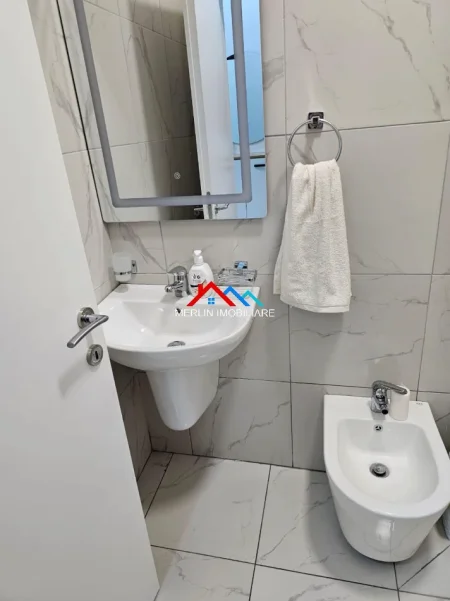 Shqiperi, shitet apartament 2+1+Ballkon Kati 1, 86 m² 190.000 € (RRUGA BEDRI KARAPICI,SPITALI AMERIKAN 3.)