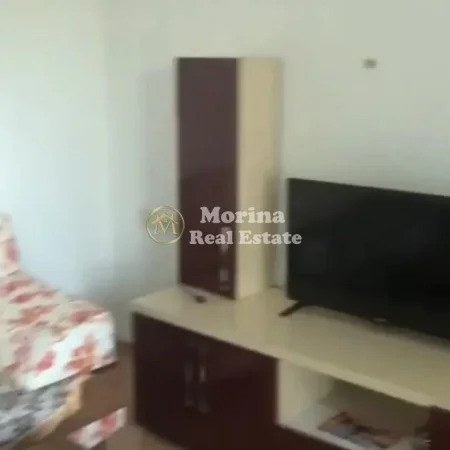 Tirane, jepet me qera apartament 1+1 Kati 2, 50 m² 350 € (Don Bosko)