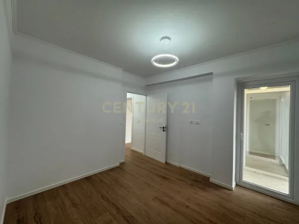 Tirane, shitet apartament 1+1 Kati 7, 54 m² 115.000 € (Don Bosko)