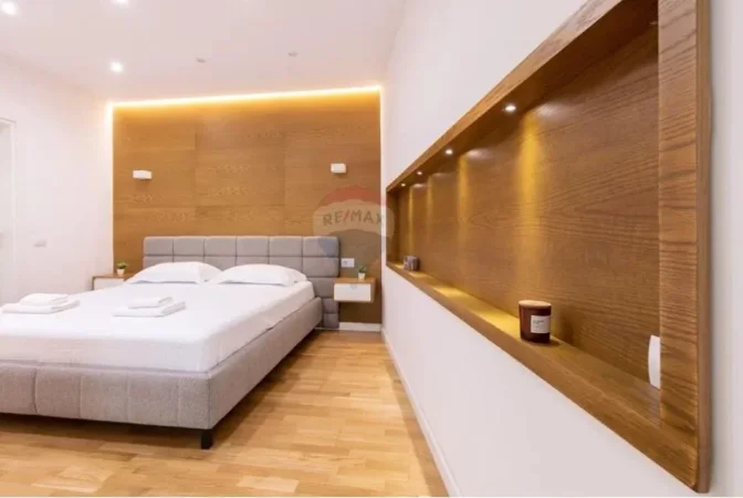 Tirane, shitet apartament 2+1 Kati 2, 105 m² 260.000 € (Zogu i Zi ID: 530291003-389)