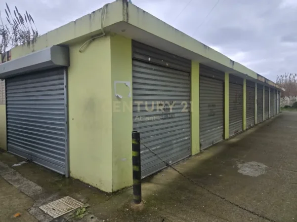 Durres, shitet garazh | post parkimi Kati 0, 20 m² 