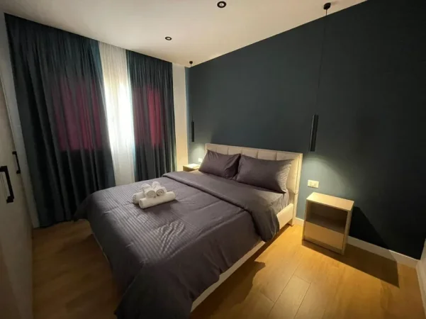 Tirane, jepet me qera apartament 1+1 Kati 5, 50 m² 520 € (Rruga Tefta Tashko Koco)