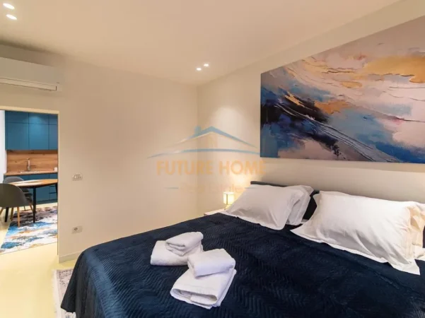 Tirane, jepet me qera apartament 1+1 Kati 4, 40 m² 650 € (Rruga e Durresit)