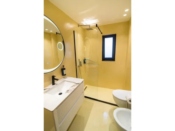 Tirane, jepet me qera apartament 1+1 Kati 4, 40 m² 650 € (Rruga e Durresit)