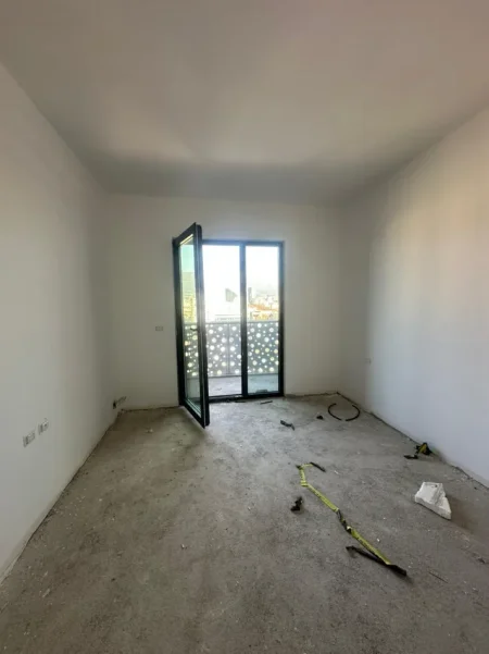 Tirane, shitet apartament 1+1+Ballkon Kati 9, 72 m² 182.000 € (Corner Residence)