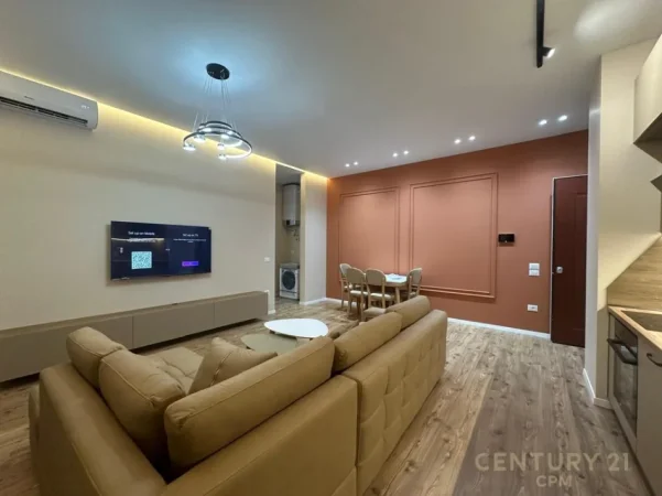 Tirane, jepet me qera apartament 1+1+Ballkon , 73 m² 1.000 € (Kompleksi Delijorgji)