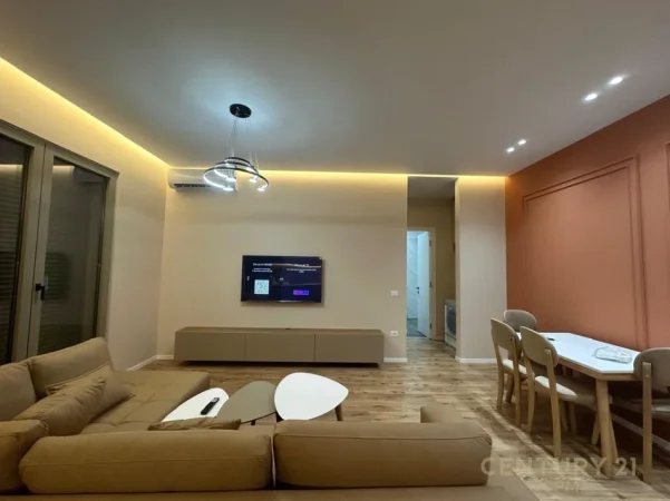 Tirane, jepet me qera apartament 1+1+Ballkon , 73 m² 1.000 € (Kompleksi Delijorgji)