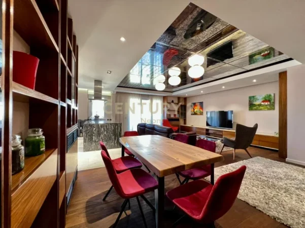 Tirane, jepet me qera apartament Dublex Kati 2, 180 m² 1.600 € (kopshti botanik)