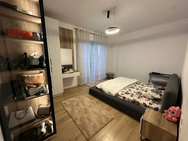 Tirane, shitet apartament 2+1 Kati 5, 105 m² 150.000 € (Bulevardi Nënë Tereza, Tirane)