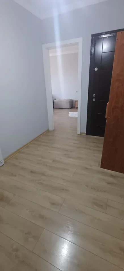 Tirane, shitet apartament 1+1 Kati 4, 54 m² 87.000 € (Spitali Ushtarak Laprak)