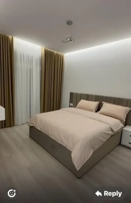 Tirane, jepet me qera apartament 1+1 Kati 7, 600 €