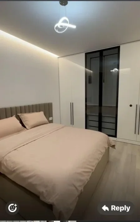 Tirane, jepet me qera apartament 1+1 Kati 7, 600 €