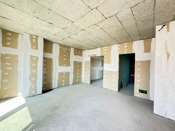 Tirane, shitet Vile 2 Katshe Kati 0, 304 m² 780.000 € (TEG)