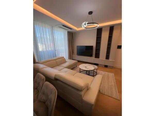 SHITET APARTAMENT 2+1+POST PARKIMI NE LAKE VIEW RESIDENCE