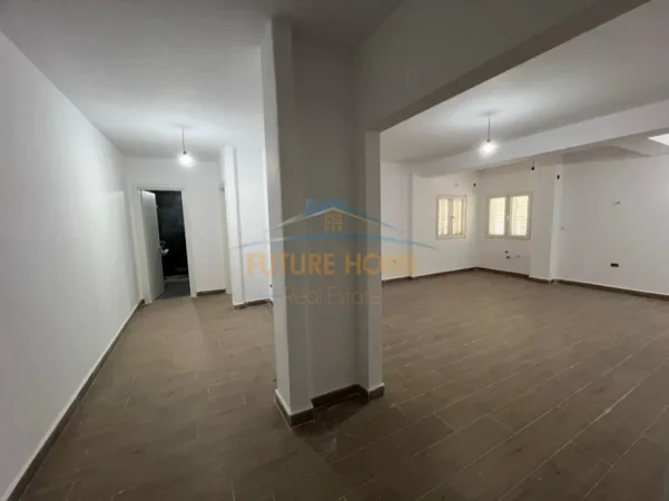 Tirane, shitet apartament 1+1 Kati 3, 86 m² 129.000 € (Prane Universitetit Marin Barleti, Selite)