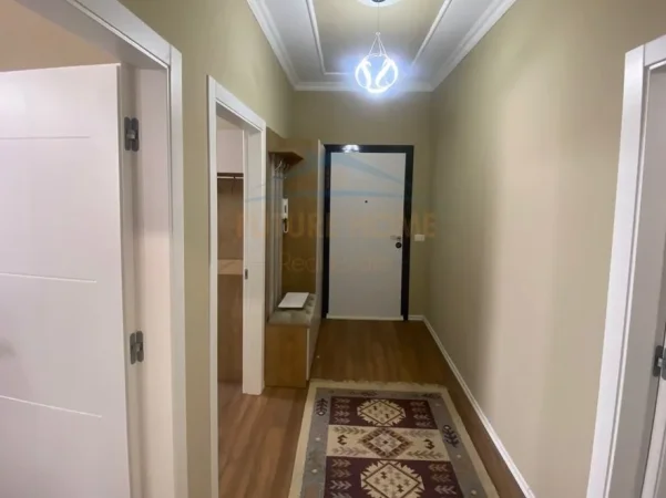 Qera , Apartament 2+1+2 , Rruga Riza Cerova