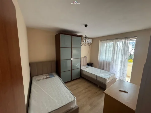 Tirane, jepet me qera apartament 2+1 Kati 3, 75 m² 570 € (tregu elektrik)