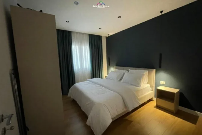 Tirane, jepet me qera apartament 1+1+Ballkon Kati 5, 50 m² 620 € (pazari i ri)