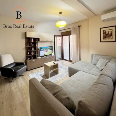 Tirane, jepet me qera 1+1+BLK Kati 9, 600 Euro