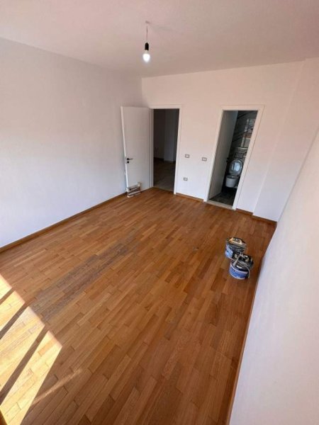 Tirane, shitet apartament 2+1+BLK Kati 4, 99 m² 140.000 Euro (Don Bosko)