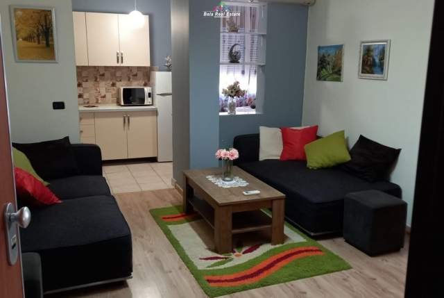 Tirane, jepet me qera apartament 1+1+BLK Kati 6, 70 m² 700 Euro (Sheshi Willson)