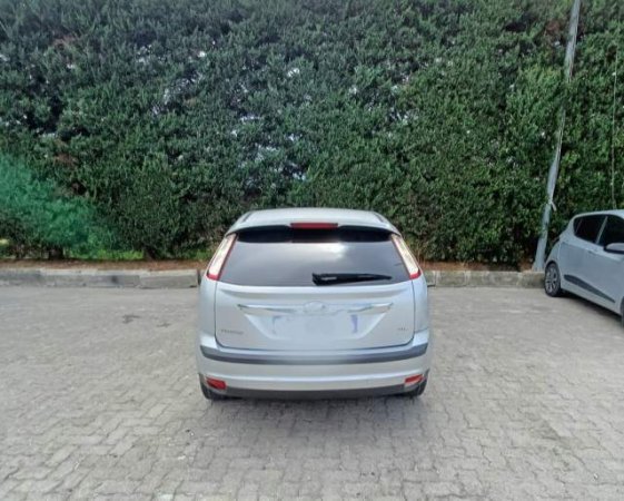 Tirane, shes makine Ford Fokus Titanium Viti 2009, 4.700 Euro